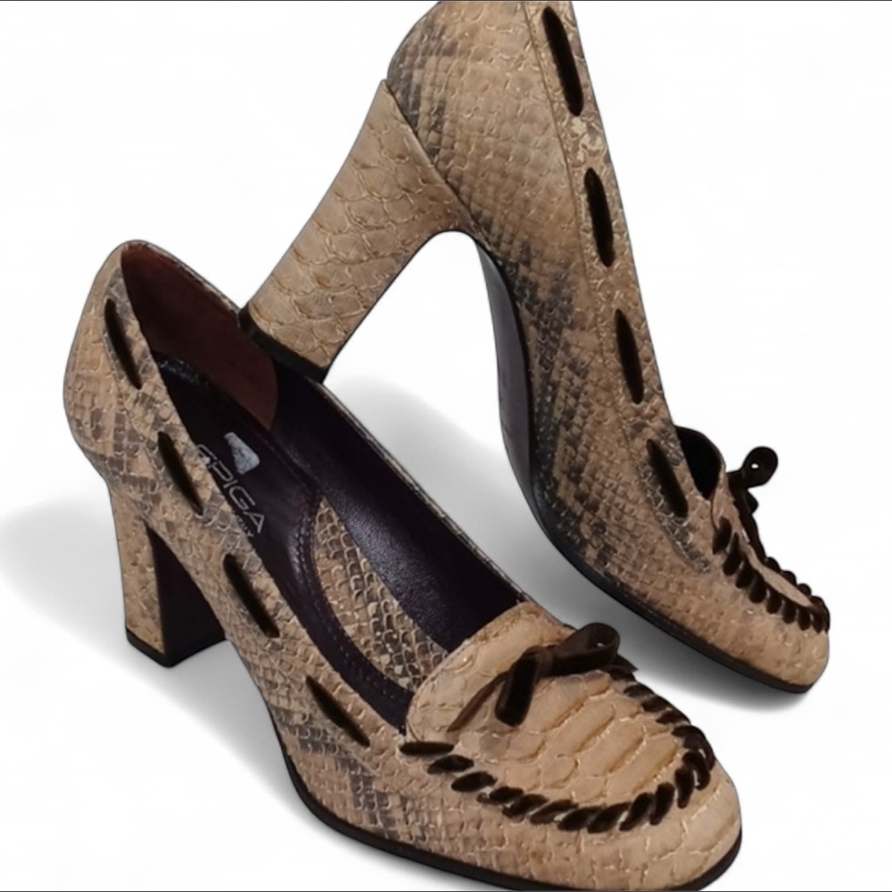 🖤Via Spiga snakeskin Print Chunky Heel Round Toe🖤